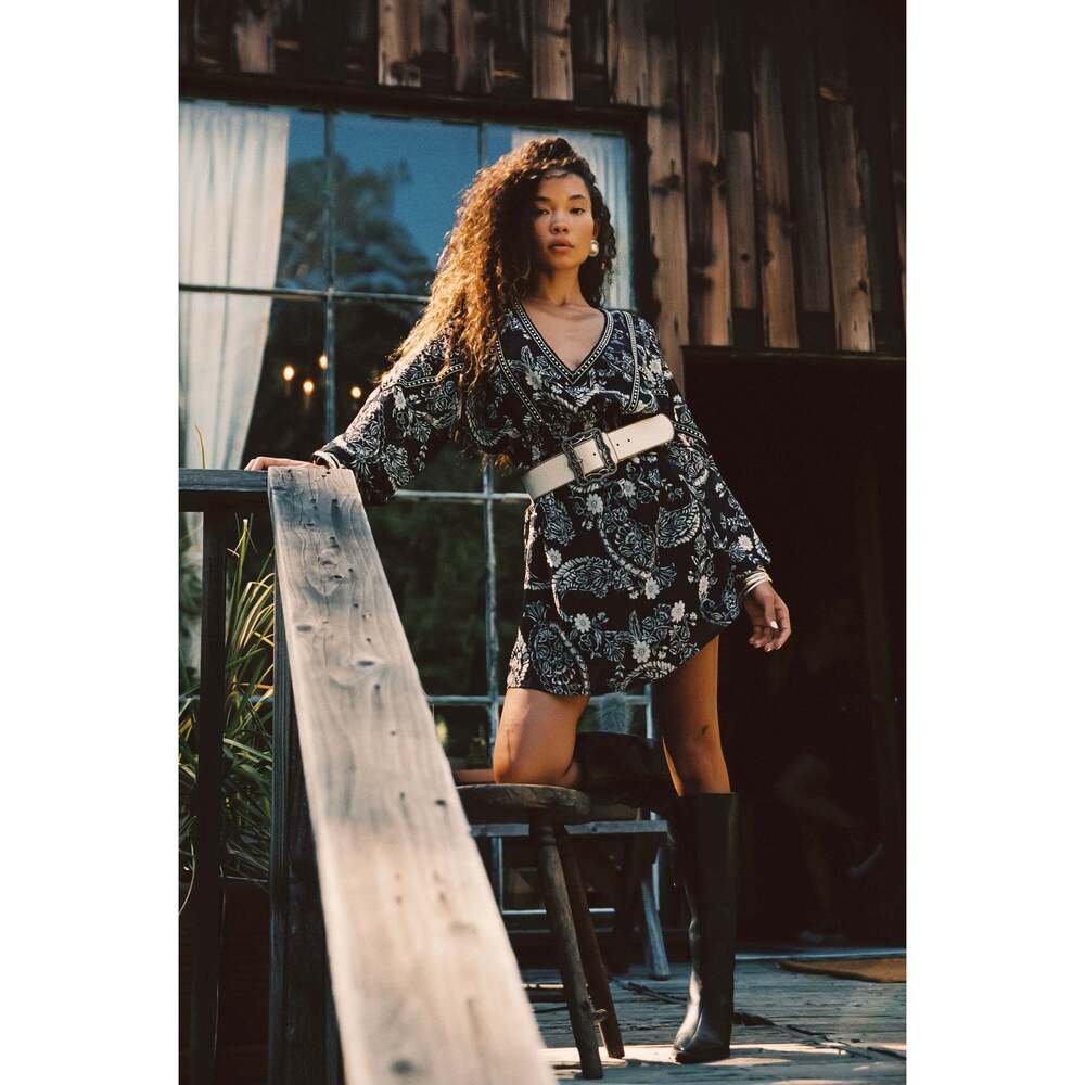 12th Tribe Donna Black And White Floral Mini Dress Size XS